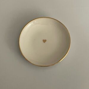 Sugar Paper Round Heart Trinket Tray